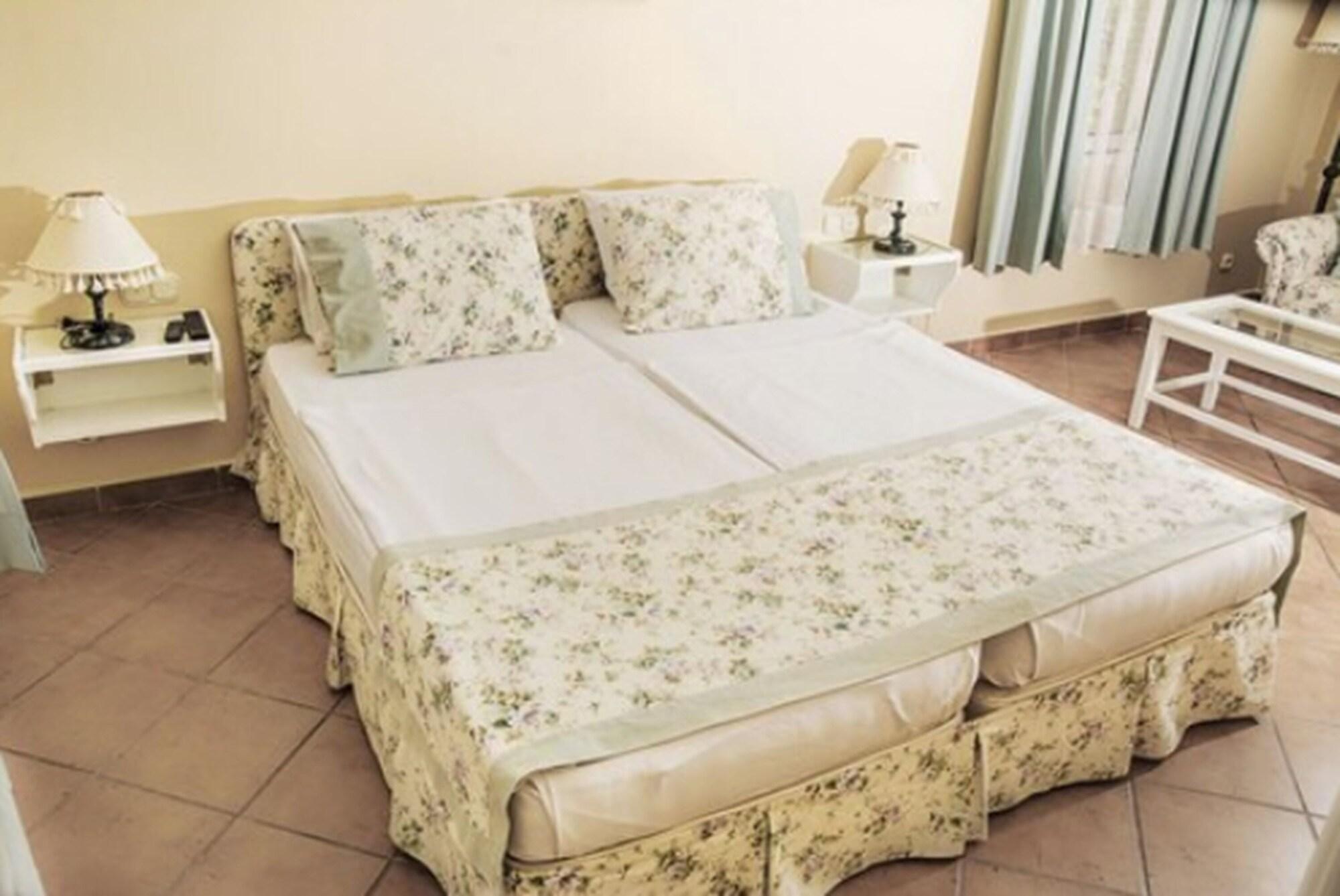 Hotel Princess Diltua Bodrum Bagian luar foto